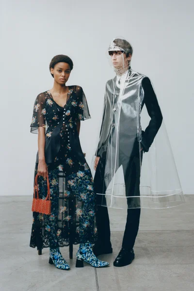 Look 3
